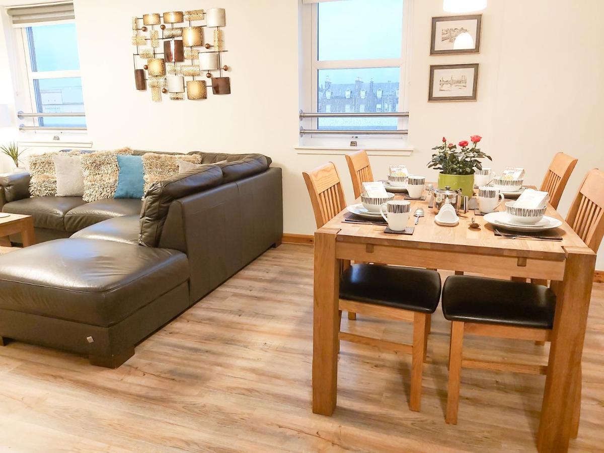 Inverness City Centre Apartment With Elevator And Google Chromecast מראה חיצוני תמונה
